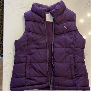 Girls purple puffer vest size 6-7 small